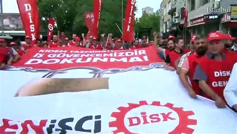 T­ü­r­k­-­i­ş­ ­v­e­ ­D­İ­S­K­ ­k­ı­d­e­m­ ­t­a­z­m­i­n­a­t­ı­ ­i­ç­i­n­ ­y­u­r­t­ ­g­e­n­e­l­i­n­d­e­ ­s­o­k­a­ğ­a­ ­ç­ı­k­t­ı­